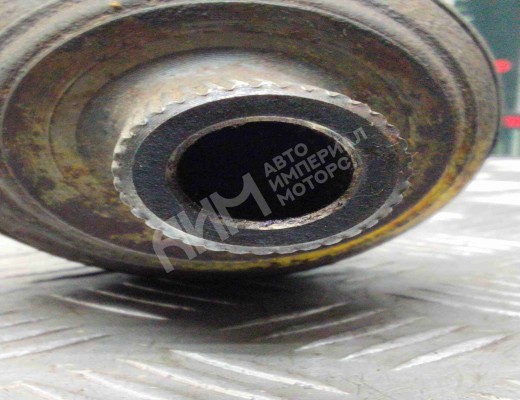Полуось передняя левая (приводной вал, ШРУС) Audi A3 II (8P) 2003-2005  Audi A3 A3 II (8P) 2003-2005