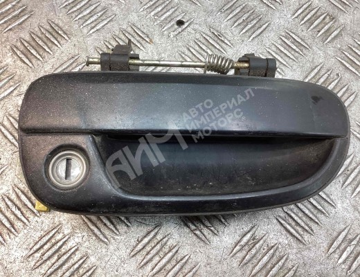 Ручка наружная передняя правая Hyundai Accent II (LC) 1999-2013  Hyundai Accent Accent II (LC) 1999-2013