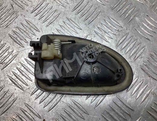 Ручка внутренняя передняя правая Renault Scenic I (JA) 1996-1999  Renault Scenic Scenic I (JA) 1996-1999