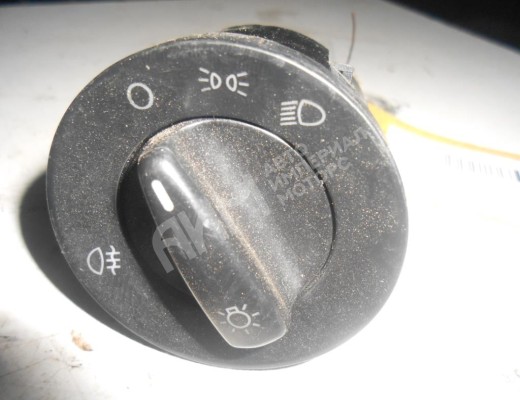 Переключатель света Volkswagen Passat B5 (3B) 1996-2000  Volkswagen Passat Passat B5 (3B) 1996-2000