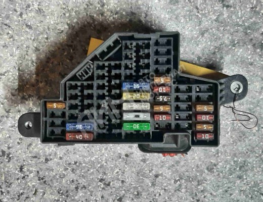 Блок предохранителей Volkswagen Golf V (1K) 2004-2009  Volkswagen Golf Golf V (1K) 2004-2009