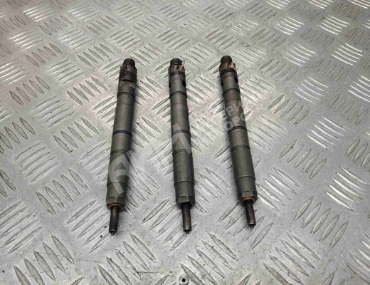 Форсунка Audi A4 B7 (8EC, 8ED) 2004-2008  Audi A4 A4 B7 (8EC, 8ED) 2004-2008