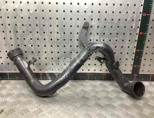 Патрубок интеркулера Volkswagen Golf V (1K) 2004-2009  Volkswagen Golf Golf V (1K) 2004-2009