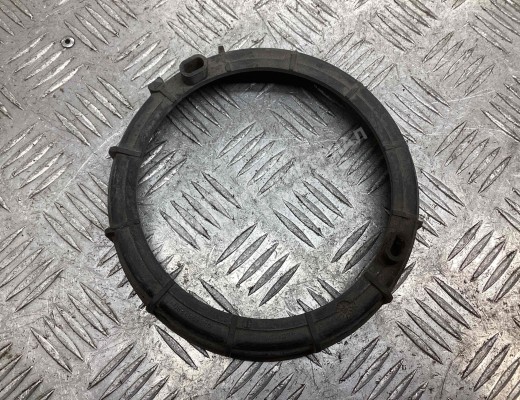 Кольцо зажимное топливозаборника Peugeot 407 2004-2010  Peugeot 407 407 2004-2010