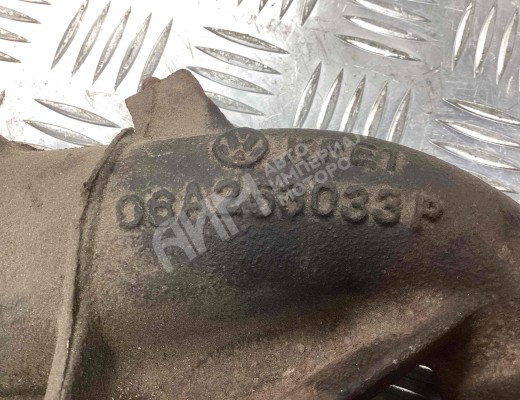Коллектор выпускной Volkswagen Golf IV (1J) 1997-2004  Volkswagen Golf Golf IV (1J) 1997-2004