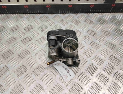 Заслонка дроссельная Volkswagen Golf IV (1J) 1997-2004  Volkswagen Golf Golf IV (1J) 1997-2004