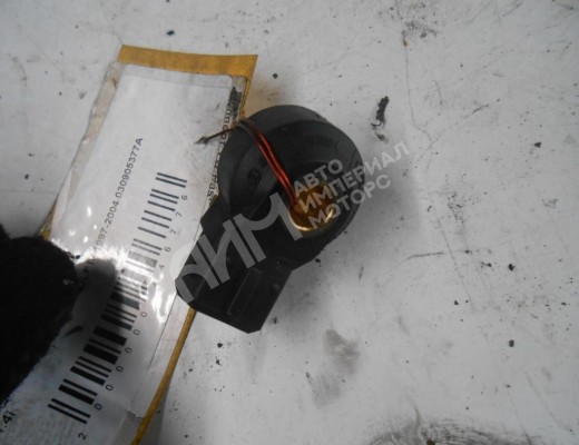 Датчик детонации Volkswagen Golf IV (1J) 1997-2004  Volkswagen Golf Golf IV (1J) 1997-2004