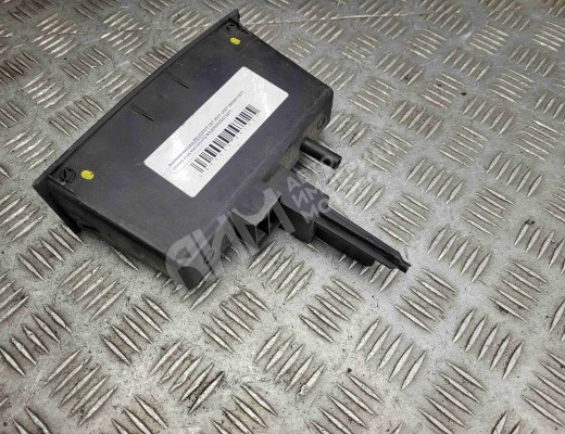 Вещевой ящик центральной консоли Peugeot 307 (3A/3H) 2001-2005  Peugeot 307 307 (3A/3H) 2001-2005