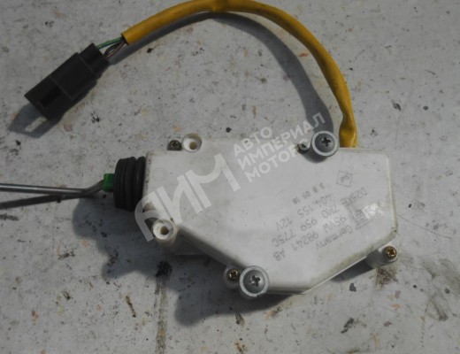 Активатор замка крышки топливного бака Volkswagen Sharan I (7M) 1995-2000  Volkswagen Sharan Sharan I (7M) 1995-2000