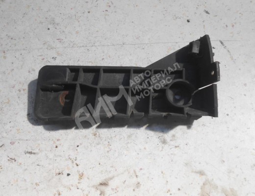 Кронштейн крепления бампера переднего Audi A4 B6 (8EC, 8E5) 2000-2004  Audi A4 A4 B6 (8EC, 8E5) 2000-2004