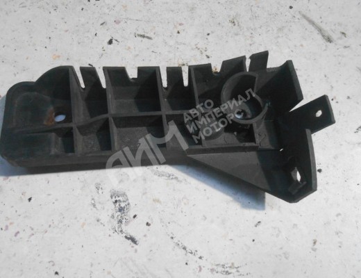 Кронштейн крепления бампера переднего Audi A4 B6 (8EC, 8E5) 2000-2004  Audi A4 A4 B6 (8EC, 8E5) 2000-2004