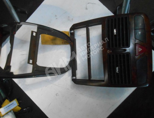 Консоль салона (кулисная часть) Peugeot 307 (3A/3H) 2001-2005  Peugeot 307 307 (3A/3H) 2001-2005