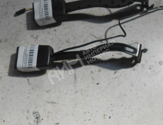 Замок ремня безопасности Volkswagen Golf V (1K) 2004-2009  Volkswagen Golf Golf V (1K) 2004-2009