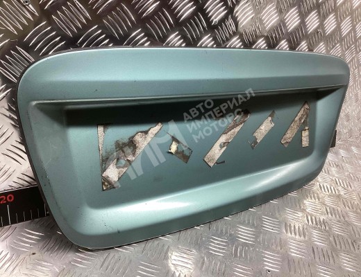 Бленда Nissan Tino (V10) 2000-2003  Nissan Almera Tino Tino (V10) 2000-2003