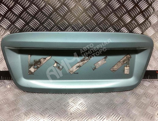 Бленда Nissan Almera Tino (V10) 2000-2006  Nissan Almera Tino Almera Tino (V10) 2000-2006