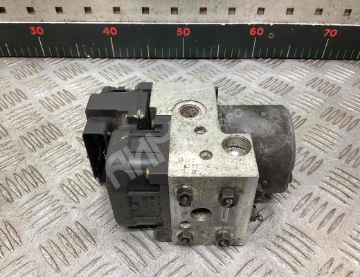 Блок ABS Audi A4 B5 (8D) 1994-1999  Audi A4 A4 B5 (8D) 1994-1999