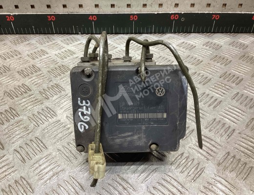 Блок ABS Volkswagen Golf IV (1J) 1997-2004  Volkswagen Golf Golf IV (1J) 1997-2004