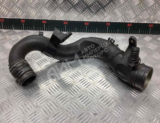 Патрубок интеркулера Volkswagen Golf IV (1J) 1997-2004  Volkswagen Golf Golf IV (1J) 1997-2004