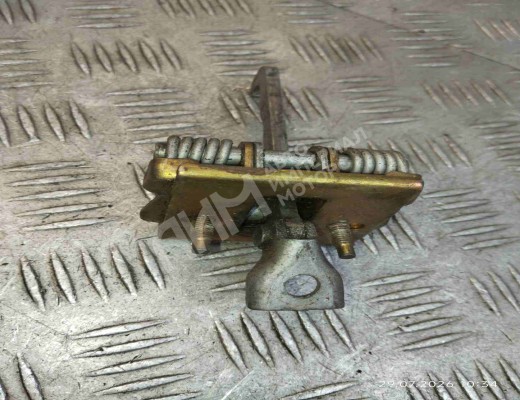 Ограничитель открывания двери Peugeot 307 (3A/3H) 2001-2005  Peugeot 307 307 (3A/3H) 2001-2005