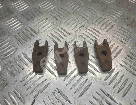 Скоба (кронштейн) крепления форсунки Peugeot 406 1995-2004  Peugeot 406 406 1995-2004