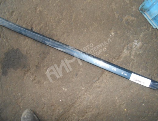 Молдинг двери передней правой  Volvo S40 II (MS) 2004-2012