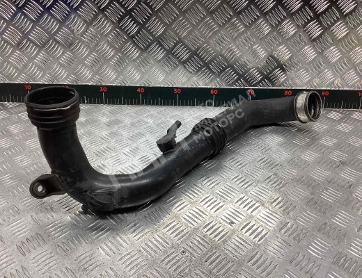 Патрубок интеркулера Volkswagen Golf V (1K) 2004-2009  Volkswagen Golf Golf V (1K) 2004-2009
