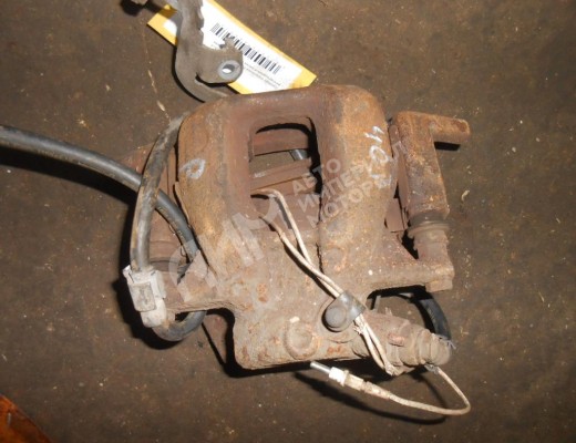 Суппорт передний правый Peugeot 407 2004-2010  Peugeot 407 407 2004-2010