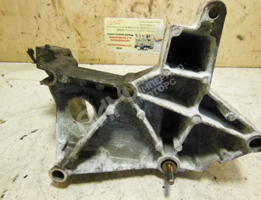 Кронштейн генератора Ford Focus I 1998-2001  Ford Focus Focus I 1998-2001