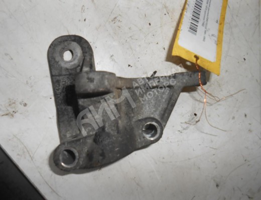Крепление ТНВД Ford Focus I 1998-2001  Ford Focus Focus I 1998-2001