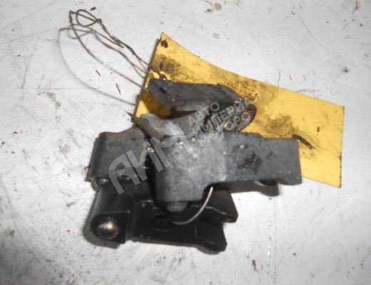 Скоба (кронштейн) крепления форсунки Ford Focus I 1998-2001  Ford Focus Focus I 1998-2001