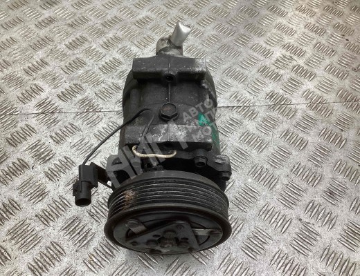 Компрессор кондиционера Mitsubishi Carisma (DA) 1995-2004  Mitsubishi Carisma Carisma (DA) 1995-2004