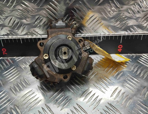 ТНВД Mercedes C (W203) 2000-2004  Mercedes C C (W203) 2000-2004