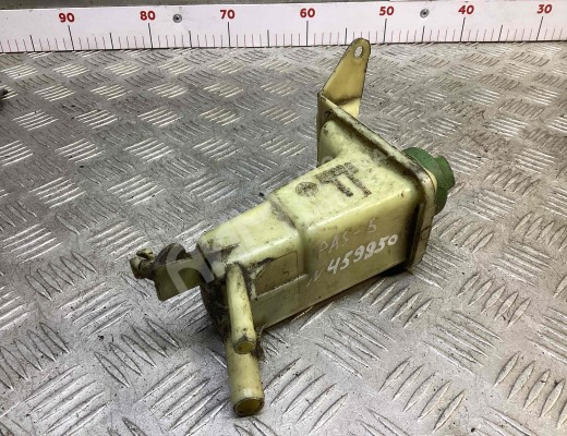 Бачок гидроусилителя Volkswagen Passat B5 (3B) 1996-2000  Volkswagen Passat Passat B5 (3B) 1996-2000