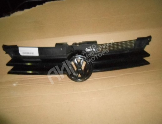 Решетка радиатора Volkswagen Golf IV (1J) 1997-2004  Volkswagen Golf Golf IV (1J) 1997-2004