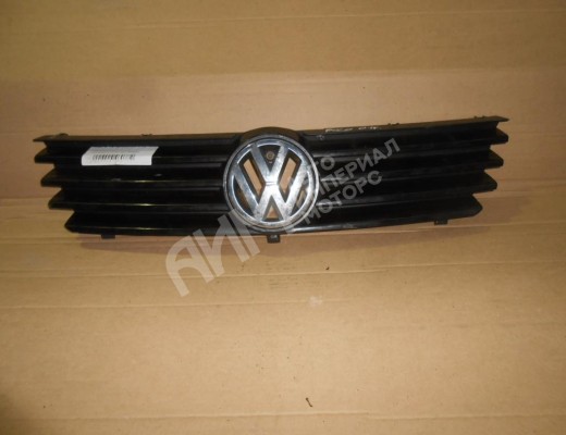Решетка радиатора Volkswagen Polo III (6N/6K) 1994-2002  Volkswagen Polo Polo III (6N/6K) 1994-2002