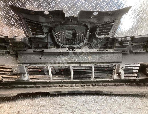 Бампер передний Seat Ibiza III (6L) 2002-2008  Seat Ibiza Ibiza III (6L) 2002-2008