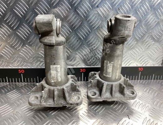 Кронштейн крепления бампера переднего Audi A4 B6 (8EC, 8E5) 2000-2004  Audi A4 A4 B6 (8EC, 8E5) 2000-2004