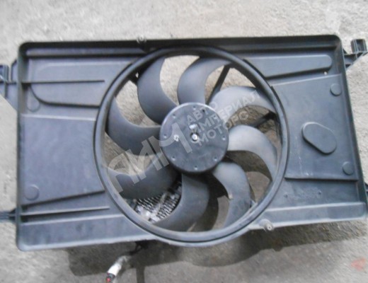 Диффузор вентилятора Ford Focus II 2005-2008  Ford Focus Focus II 2005-2008