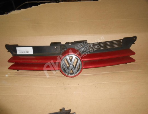 Решетка радиатора Volkswagen Golf IV (1J) 1997-2004  Volkswagen Golf Golf IV (1J) 1997-2004