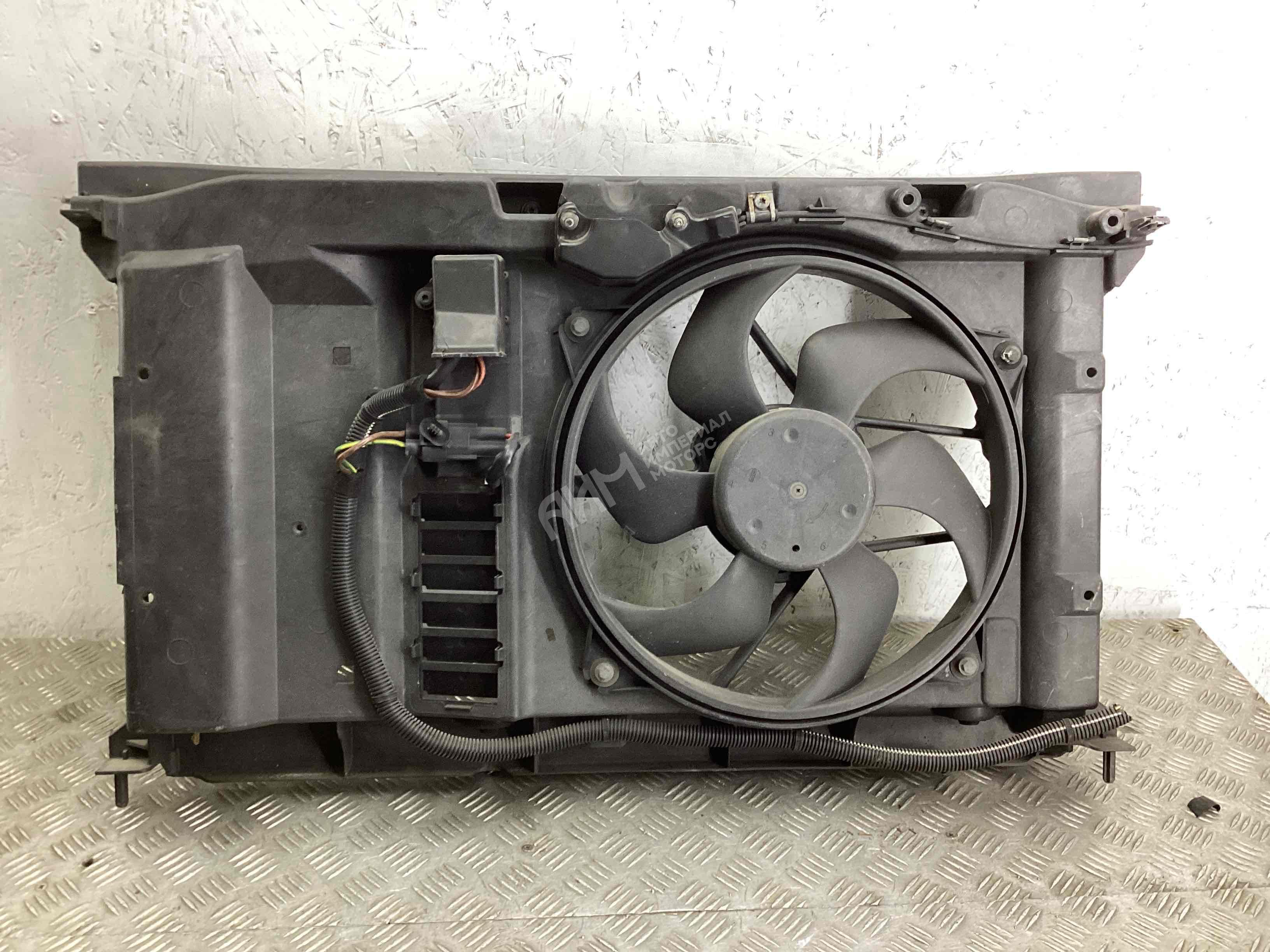 Вентилятор радиатора  Citroen C4