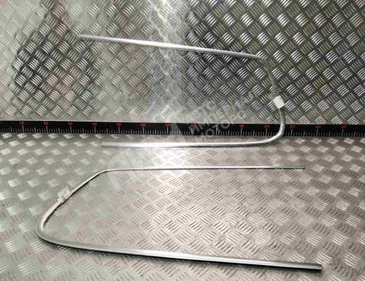 Молдинг стекла заднего Volkswagen Passat B6 (3C) 2005-2010  Volkswagen Passat Passat B6 (3C) 2005-2010