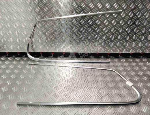 Молдинг стекла двери наружный Volkswagen Passat B6 (3C) 2005-2010  Volkswagen Passat Passat B6 (3C) 2005-2010