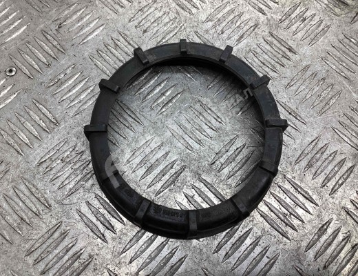 Кольцо зажимное топливозаборника Volkswagen Touran I (1T) 2003-2006  Volkswagen Touran Touran I (1T) 2003-2006