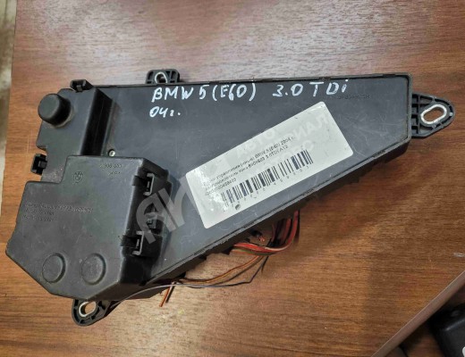 Блок предохранителей BMW 5-Series (E60/61) 2003-2007  BMW 5-Series 5-Series (E60/61) 2003-2007
