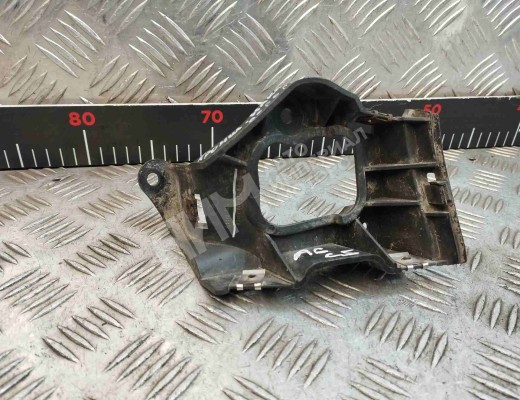 Кронштейн крепления порога Audi A6 C5 (4B) 2001-2004 рестайлинг  Audi A6 A6 C5 (4B) 2001-2004 рестайлинг