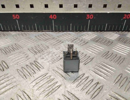 Реле вентилятора Audi A4 B5 (8D) 1999-2001 рестайлинг  Audi A4 A4 B5 (8D) 1999-2001 рестайлинг