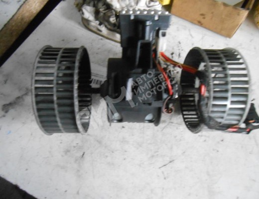 Моторчик печки BMW 5-Series (E60/61) 2003-2007  BMW 5-Series 5-Series (E60/61) 2003-2007