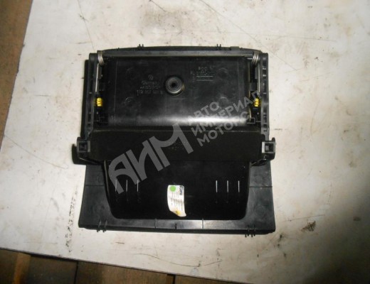 Бардачок Volkswagen Touran I (1T) 2003-2006  Volkswagen Touran Touran I (1T) 2003-2006