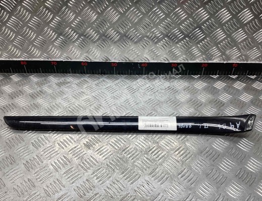 Накладка двери передней левой Audi A4 B6 (8EC, 8E5) 2000-2004  Audi A4 A4 B6 (8EC, 8E5) 2000-2004