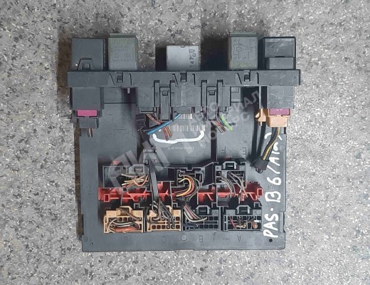Блок комфорта Volkswagen Passat B6 (3C) 2005-2010  Volkswagen Passat Passat B6 (3C) 2005-2010